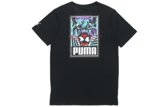 Avslappnad grafisk t-shirt ”Svart vit blå”