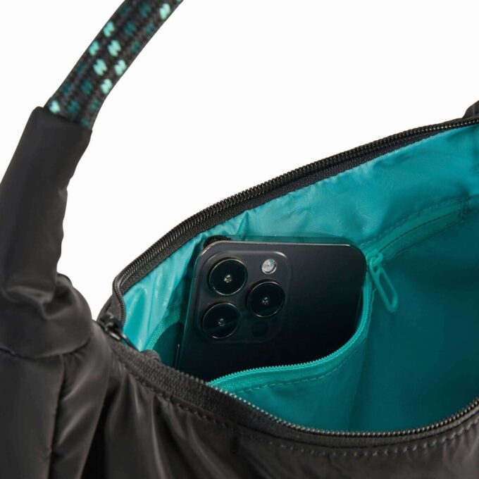 Beyond Labels Dam Hobo Bag Beyond Labels Dam Hobo Bag