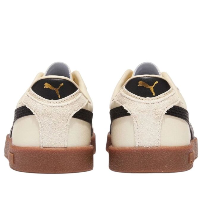 Club II-eran ”Beige Black Gum”
