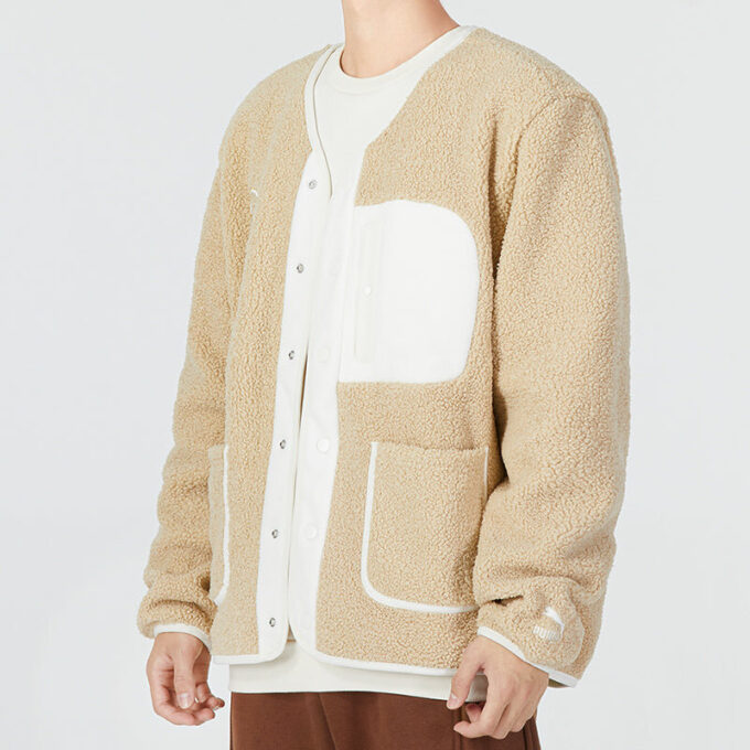 Das CC jacka med stativkrage ”Beige”