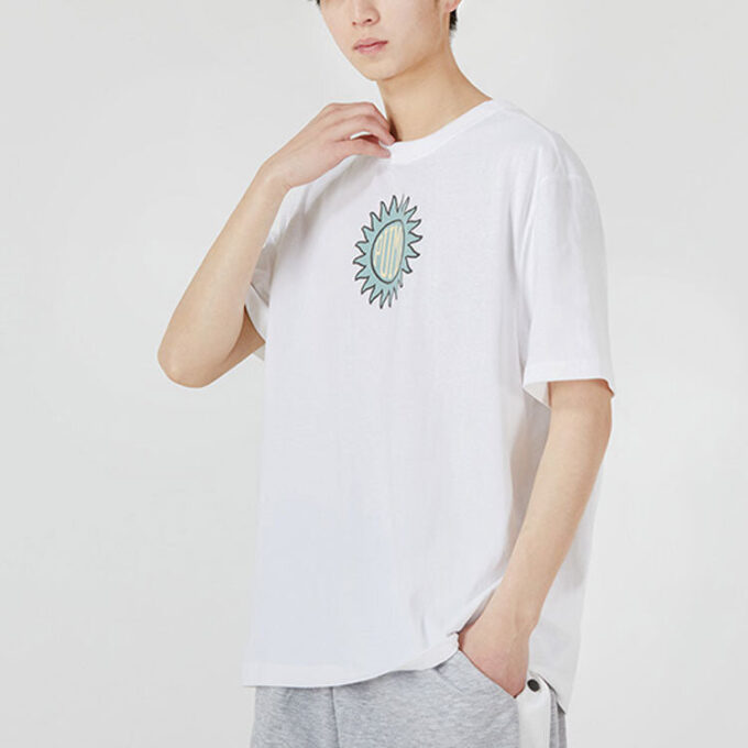 Downtown Graphic T-shirt Roligt Tryck Rund Hals Kortärmad Vit