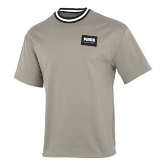 Enfärgad herr-T-shirt med rund hals ”Olivgrön”