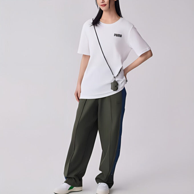 Essentials Liten Logo T-shirt ”Vit”