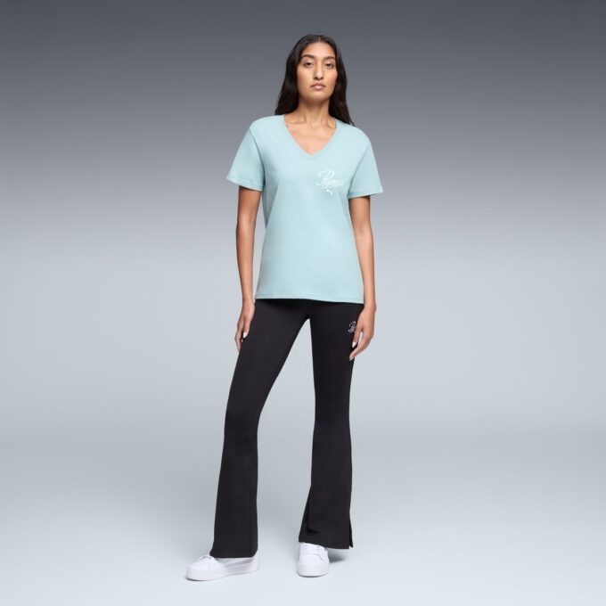 Essentials Script T-shirt med V-ringning för kvinnor Essentials Script T-shirt med V-ringning för kvinnor
