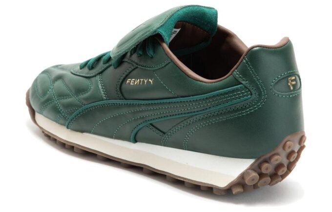 Fenty Avanti Mörk Myrtle ”Grön Vit”