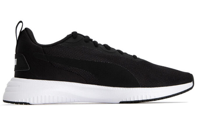 Flyer Flex Knit ”Svart Vit”