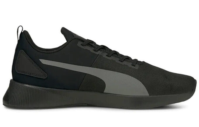 Flyer Runner Mesh ”Svart Castlerock”