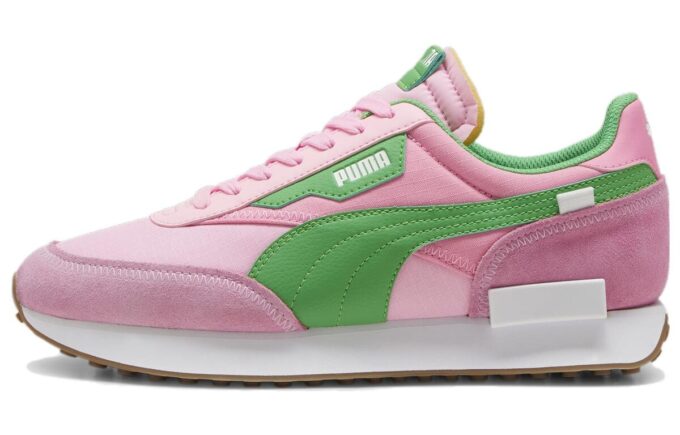Framtida ryttare ”Spela på rosa, delightgrön”