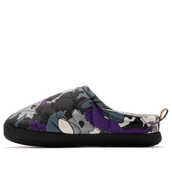 Förmåner och Mini x Puffy Slippers ”BIO/VERSE”