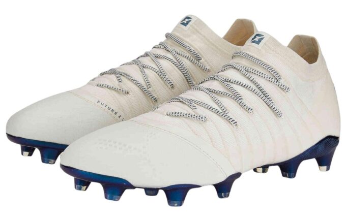 Future 1.4 Lazertouch FG ”Vit Blå”