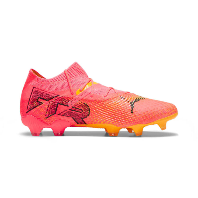 Future Ultimate 7 FG AG ”Forever Faster Pack”