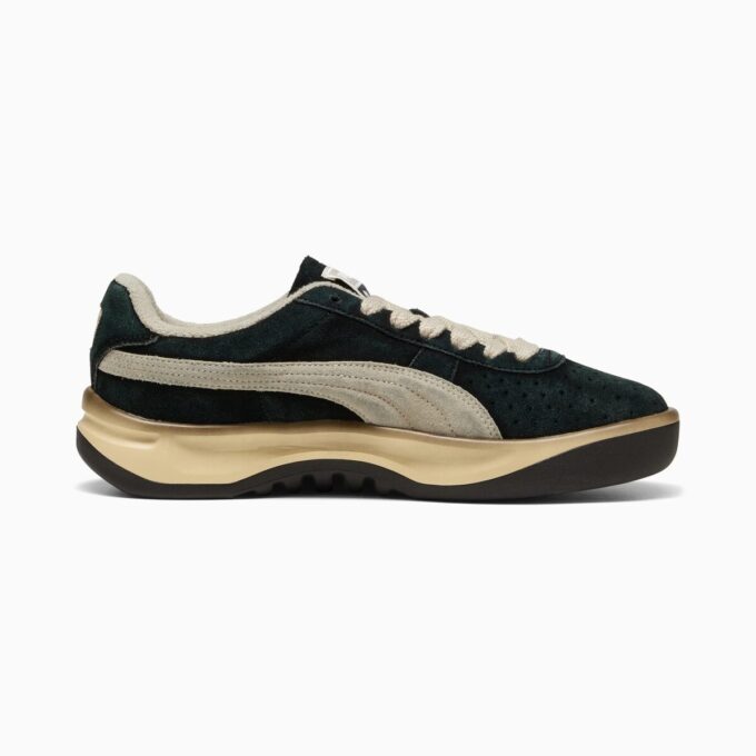 GV Special The NeverWorn V Sneakers Unisex GV Special The NeverWorn V Sneakers Unisex