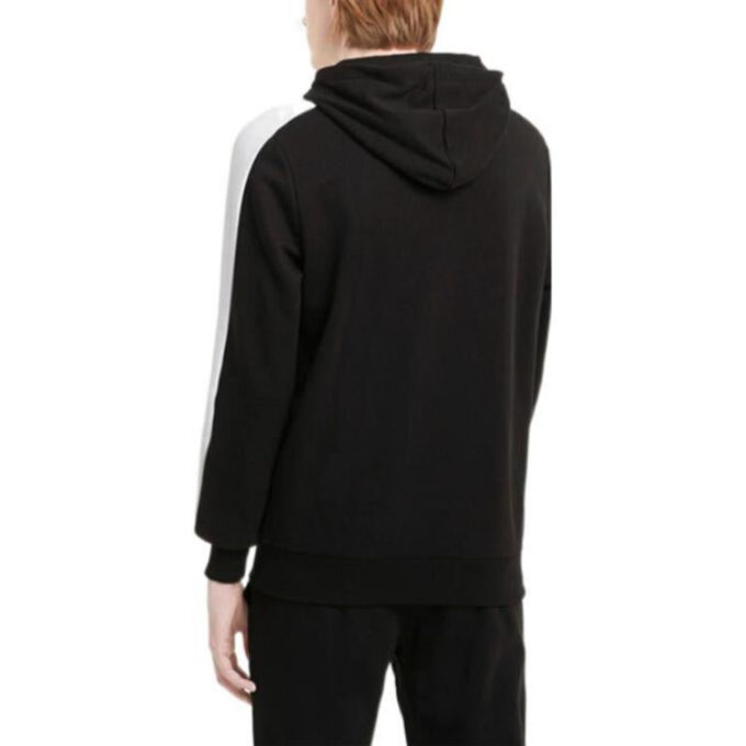 Ikonisk T7 Hoodie ”Svart Vit”