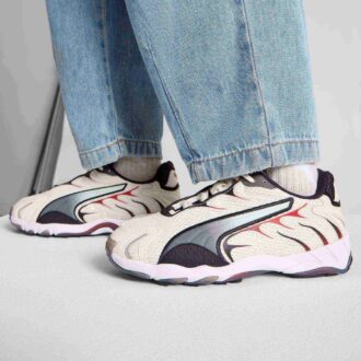Inhale stora barnsneakers