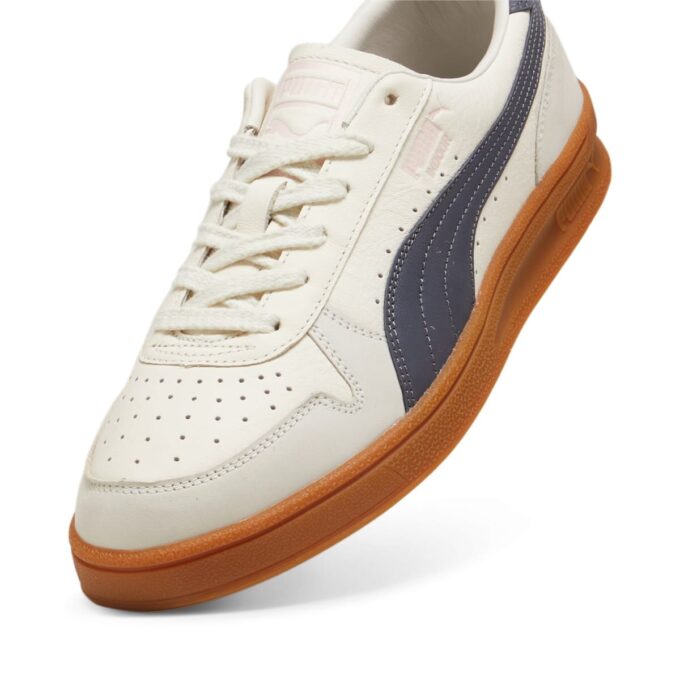 Inomhus OG ”Frosted Ivory Galactic Grey”