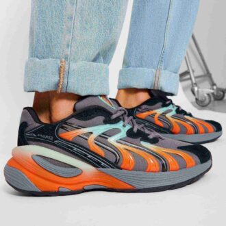 Inverse Fission Herr Sneakers