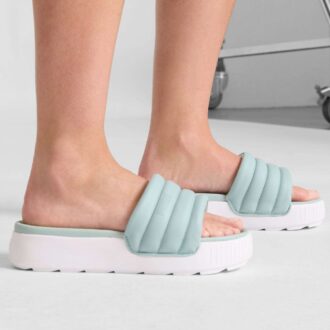 Karmen Puffy Dam Slip-ins