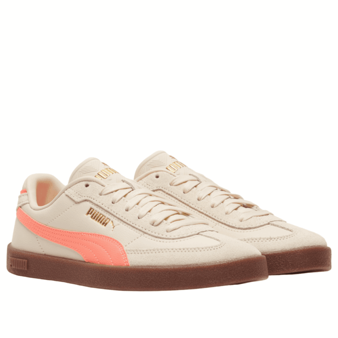 Klubb II-eran ”Beige Orange”