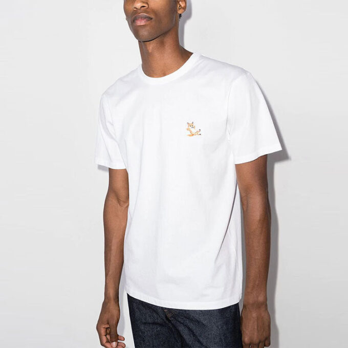 Maison Kitsune Chillax Fox Patch Klassisk T-shirt ”Vit”