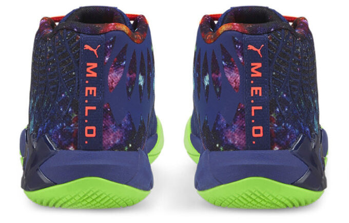 MB.01 LaMelo-boll ”Galaxy”