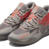 MB.01 LaMelo-boll ”Rock Ridge Red Blast”