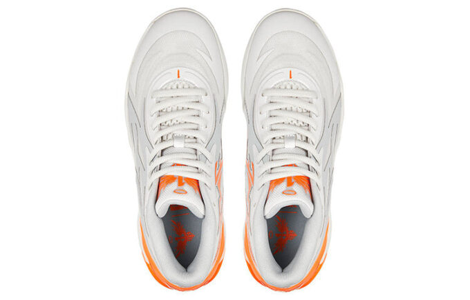 MB.02 LaMelo-boll ”Gorange”