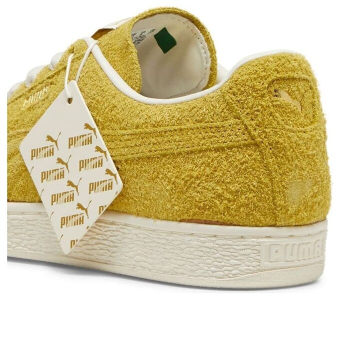 Mocka ”The Never Worn 4”