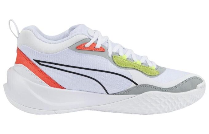 Playmaker Pro ”Vit, eldig koralllime”
