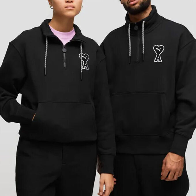PUMA x Ami Half Zip Sweatshirt ”Svart”