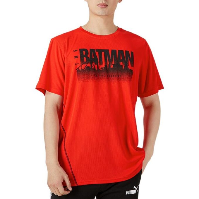 PUMA x Batman Performance Graphic T-shirt ”Röd”