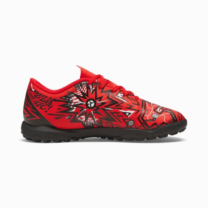PUMA x CHRISTIAN PULISIC ULTRA PLAY Turf Trainer fotbollsskor för barn PUMA x CHRISTIAN PULISIC ULTRA PLAY Turf Trainer fotbollsskor för barn