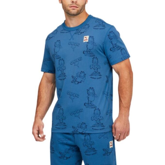 PUMA x GARFIELD Mönstrad T-shirt ”Vallarta Blå”