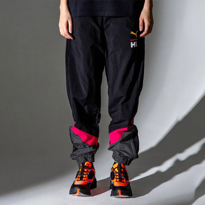 PUMA x Helly Hansen Träningsbyxor ”Svart Vit Röd”