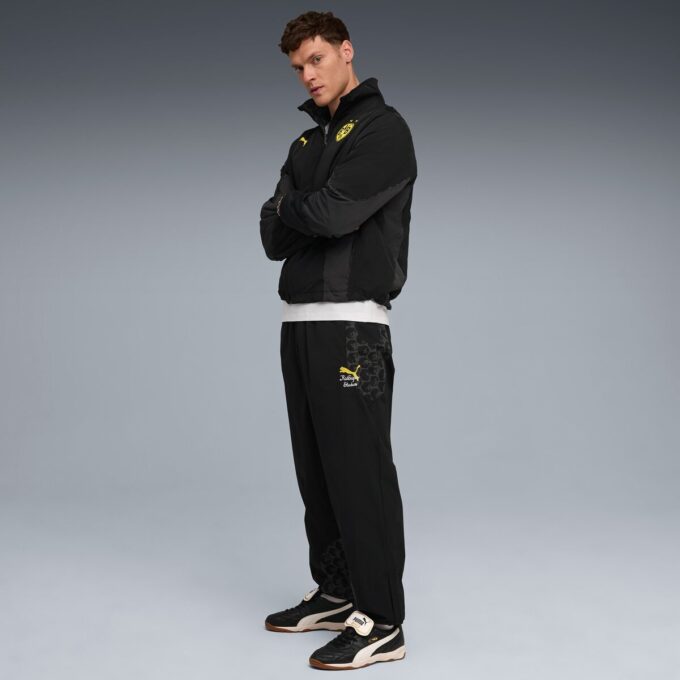 PUMA x KIDSUPER Borussia Dortmund Herr Vändbar Fotbollsvindjacka PUMA x KIDSUPER Borussia Dortmund Herr Vändbar Fotbollsvindjacka