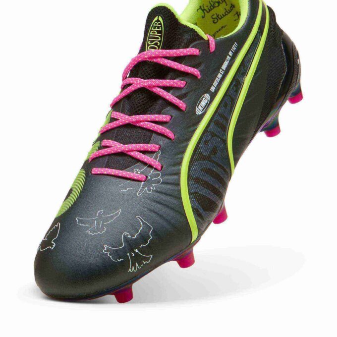PUMA x KIDSUPER KING ULTIMATE Herr Fotbollsskor för fast/konstgjord mark PUMA x KIDSUPER KING ULTIMATE Herr Fotbollsskor för fast/konstgjord mark