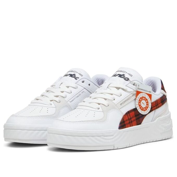 PUMA x Porsche Legacy CA Pro ”Tartan Formstrip Vit Redmazing”