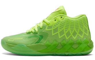 PUMA x Rick and Morty MB.01 LaMelo-boll ”Rödgrön”