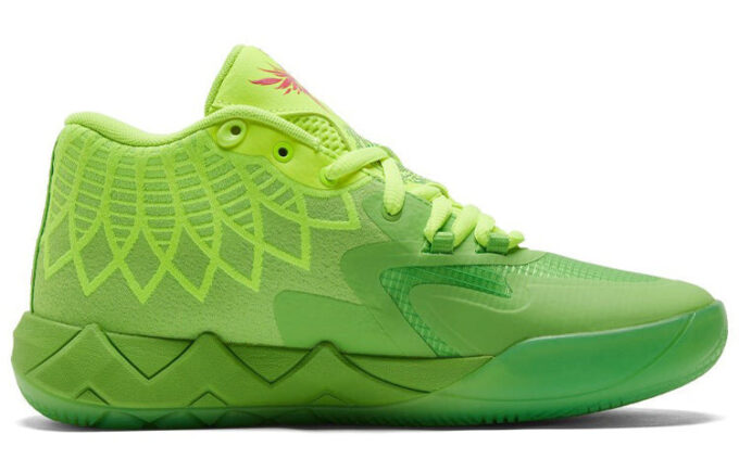PUMA x Rick and Morty MB.01 LaMelo-boll ”Rödgrön” PUMA x Rick and Morty MB.01 LaMelo-boll ”Rödgrön”