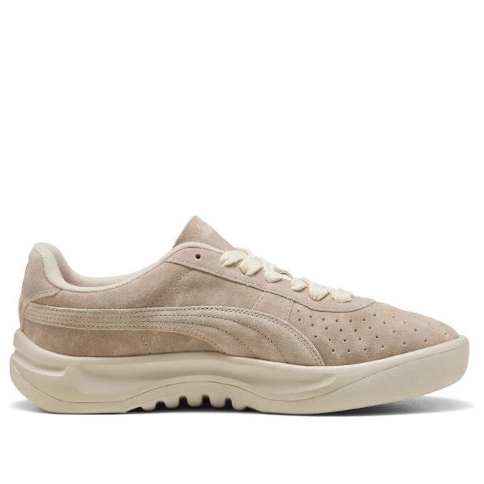 PUMA x Scuderia Ferrari GV Special ”Desert Sun Pack”