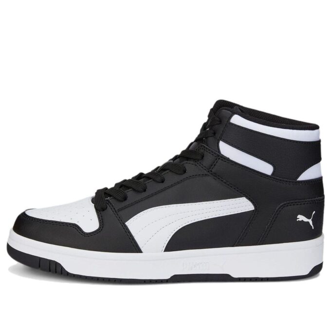 Rebound Layup Höga Sneakers ”Svart Vita”