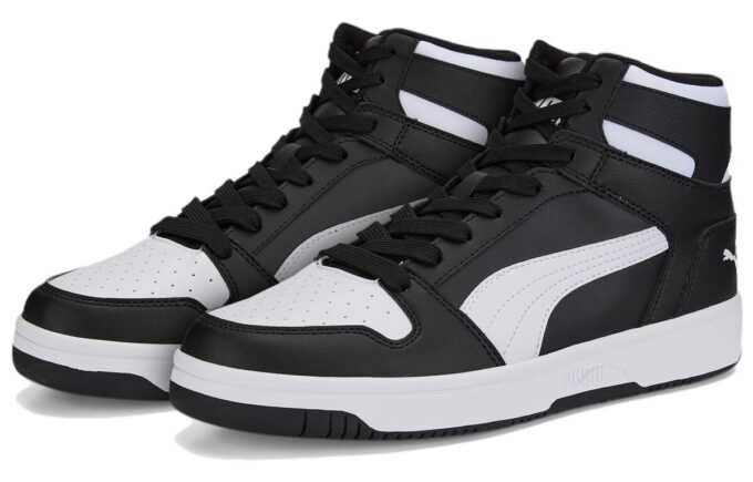 Rebound Layup Höga Sneakers ”Svart Vita”