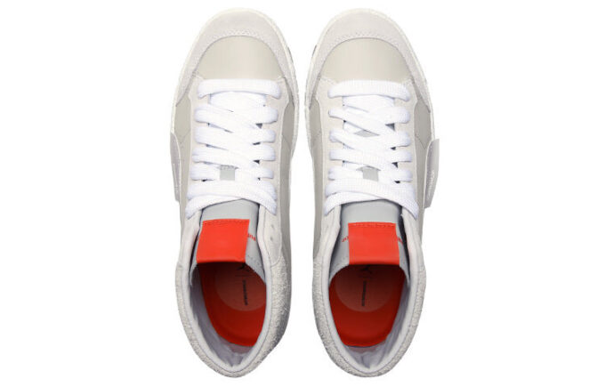 ROARINGWILD x Ralph Sampson 70 Mid ”Grå Vit Orange”