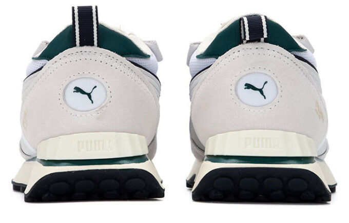 Ryttare FV Ivy League ”Whisper White”