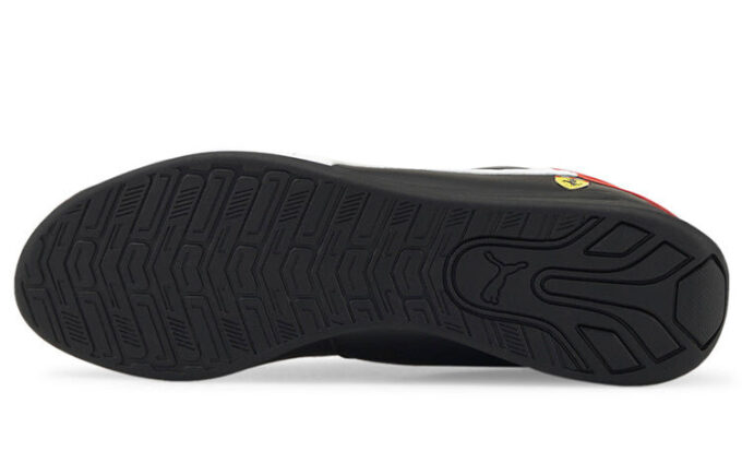 Scuderia Ferrari x Drift Cat Delta ”Svartvit”