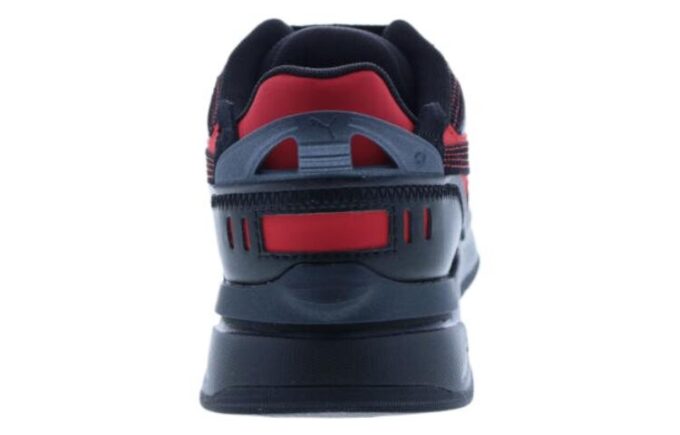 Scuderia Ferrari x Mirage Sport ”Black Rosso Corsa”