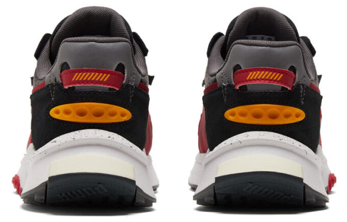 Scuderia Ferrari x Wild Rider ”Black Rosso Corsa”