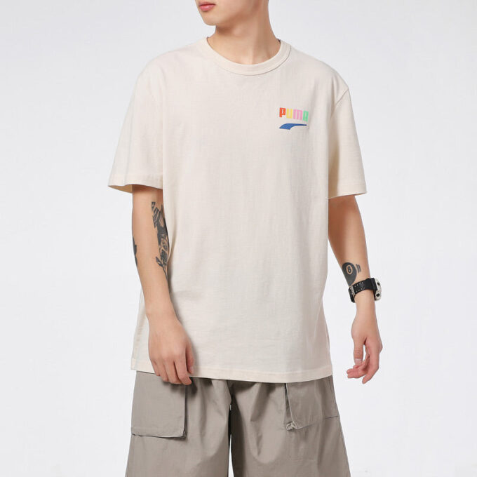 Sport Alfabet Tecknat Tryck Rund Hals Kortärmad Beige