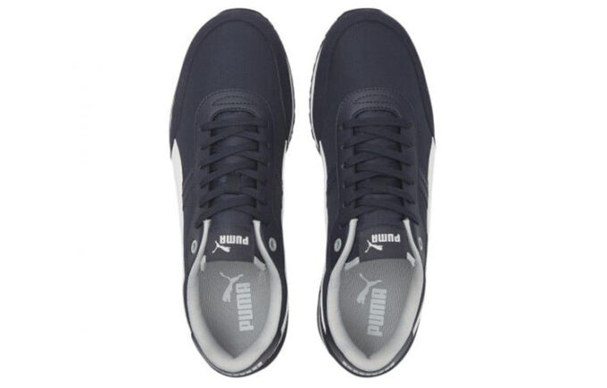ST Runner ”Essential – New Navy”