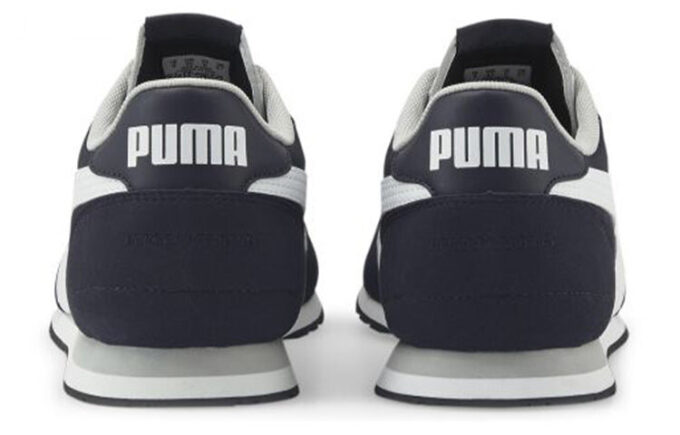 ST Runner ”Essential – New Navy”