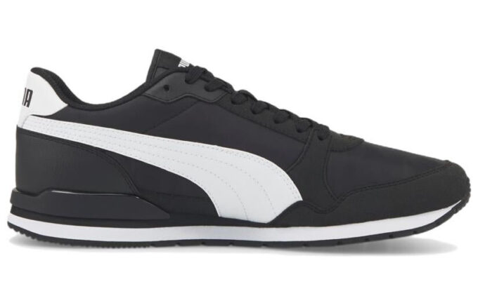 ST Runner v3 NL ”Svartvit”